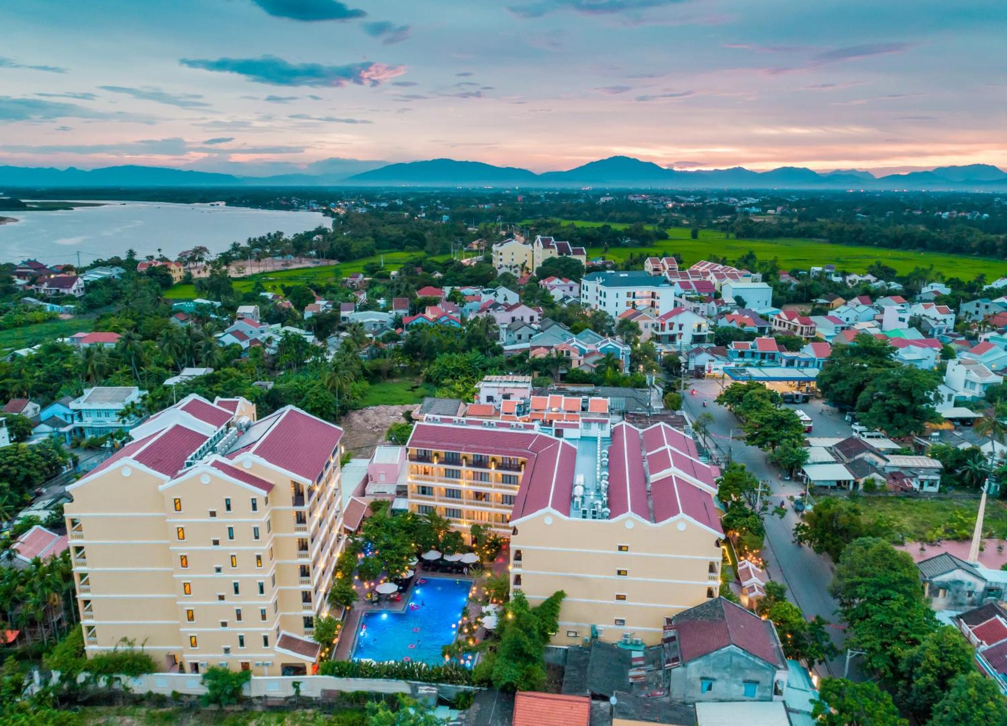 Hoi An Central Boutique Hotel & Spa Esterno foto